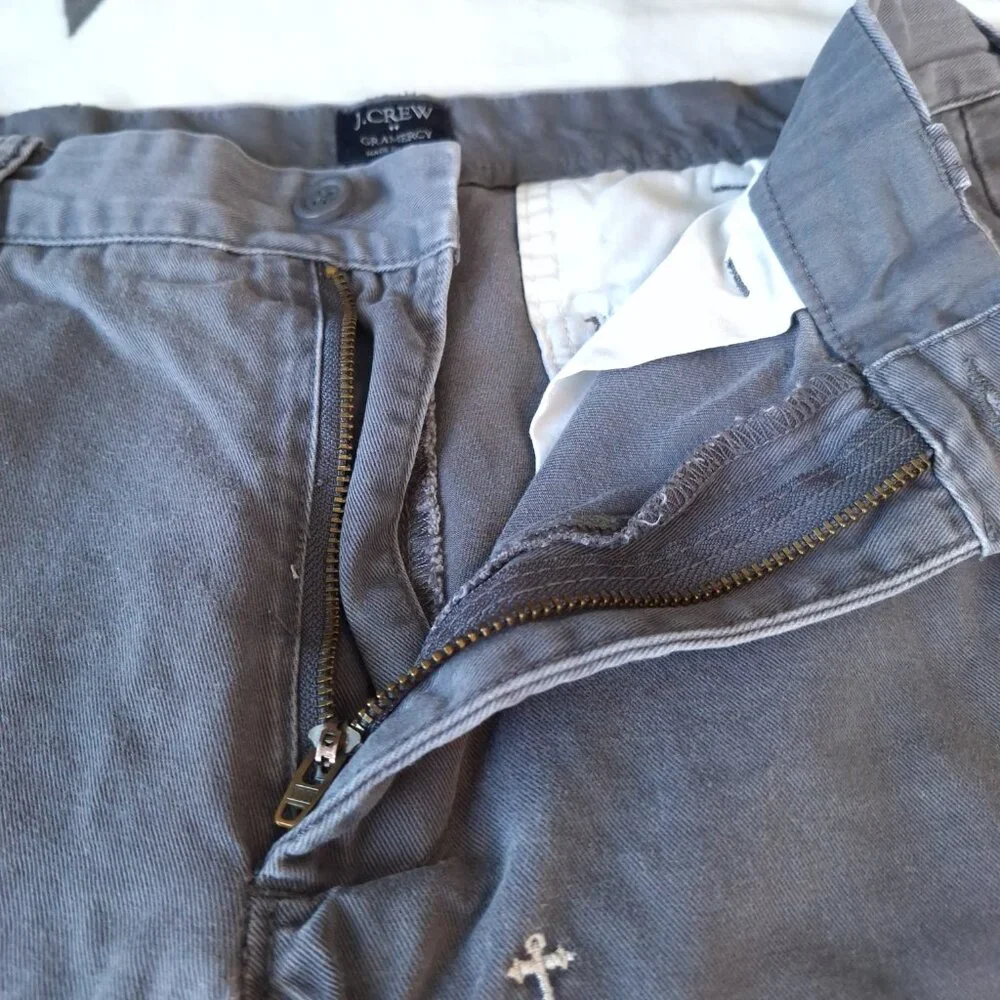 J. Crew Mens 30W Gramercy Chino‎ Gray Anchor Embroidered Shorts Nautical Preppy
